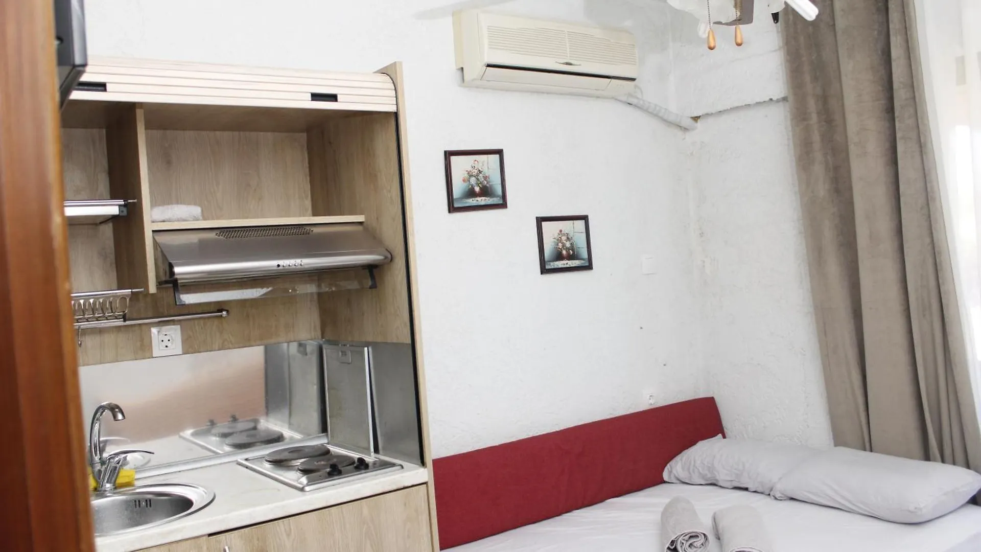 Studio To Rent In Front The Lovely Sea Fully Equipped Νέα Πλάγια