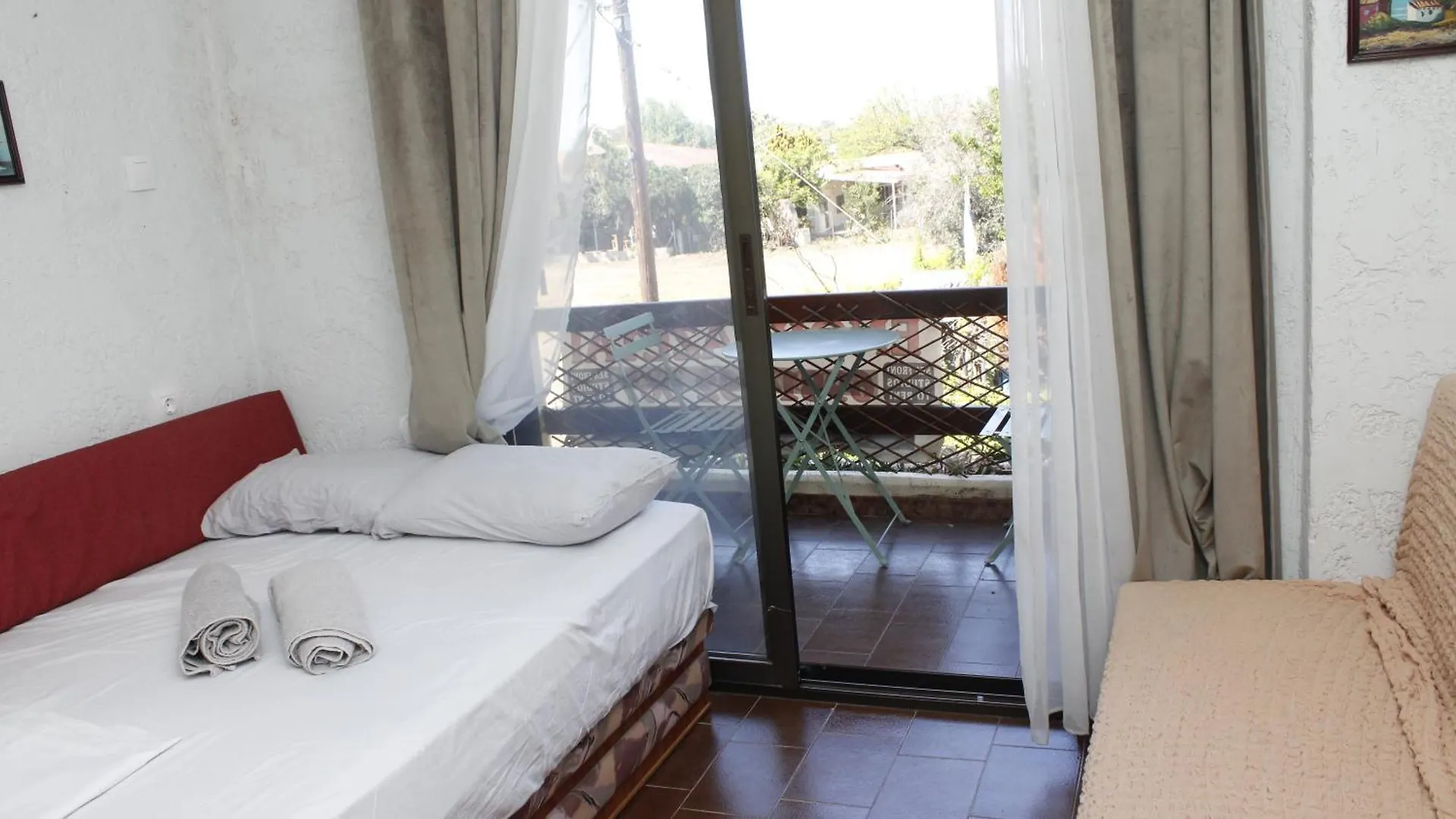 Studio To Rent In Front The Lovely Sea Fully Equipped Nea Plagia Grecia